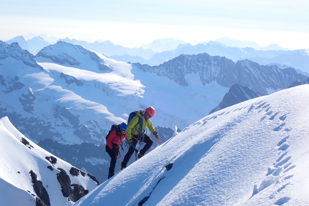 Alpinismo Alpes Arista Mittelegui Eiger