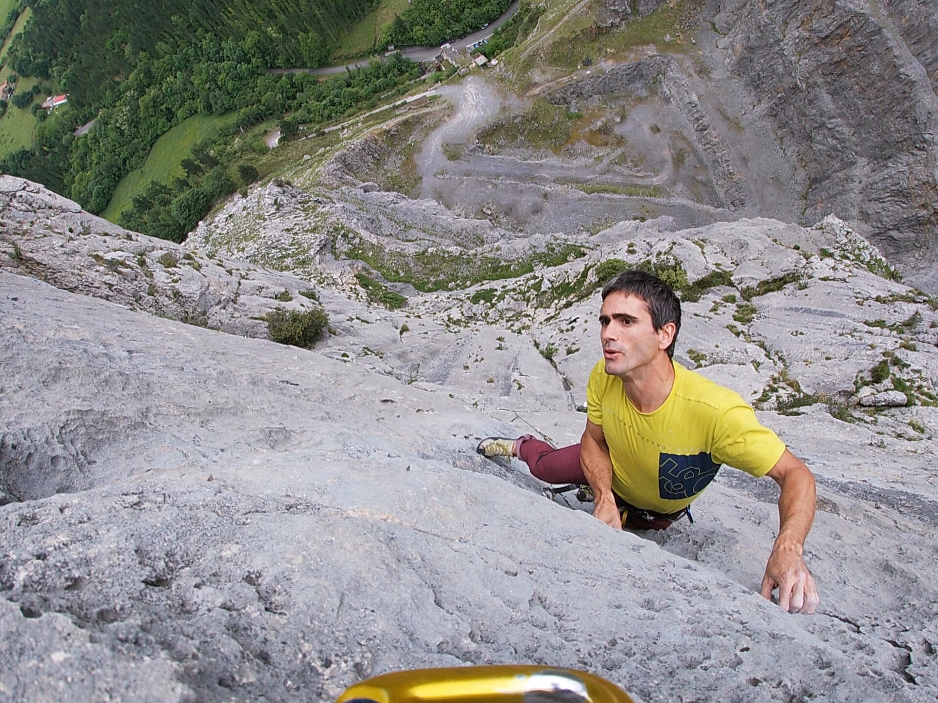 Escalada en Atxarte Bizkaia Bilbao