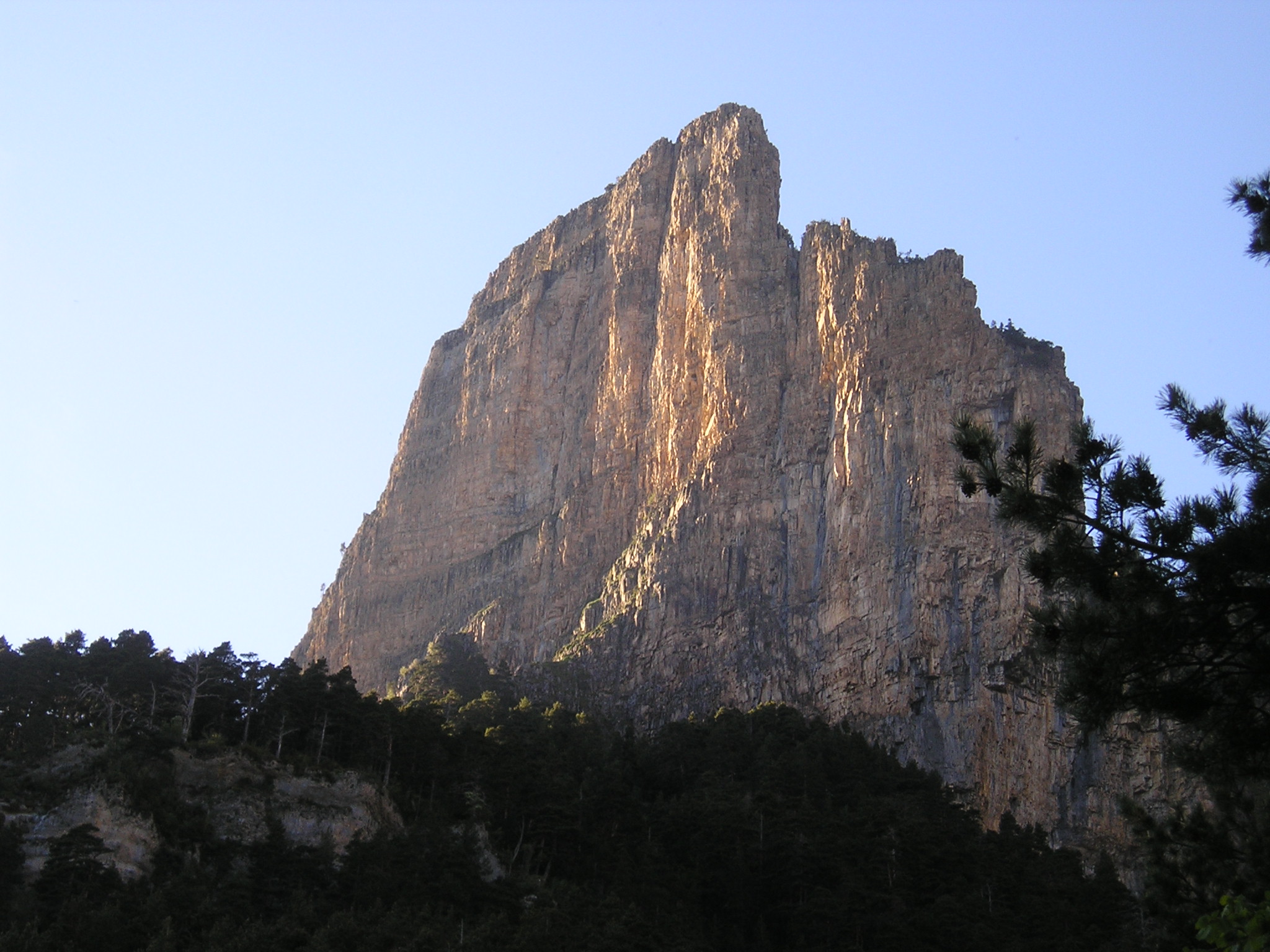 Escalada Tozal de Mayo Ordesa Pirineos